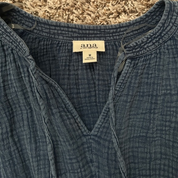 a.n.a Women’s Short Sleeve Popover Dress, 100% Cotton - Acid Wash Denim- NWT - Picture 10 of 14